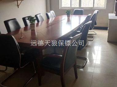 女子火锅店拳脚逼退渣男，功夫堪比济南远德女子保镖